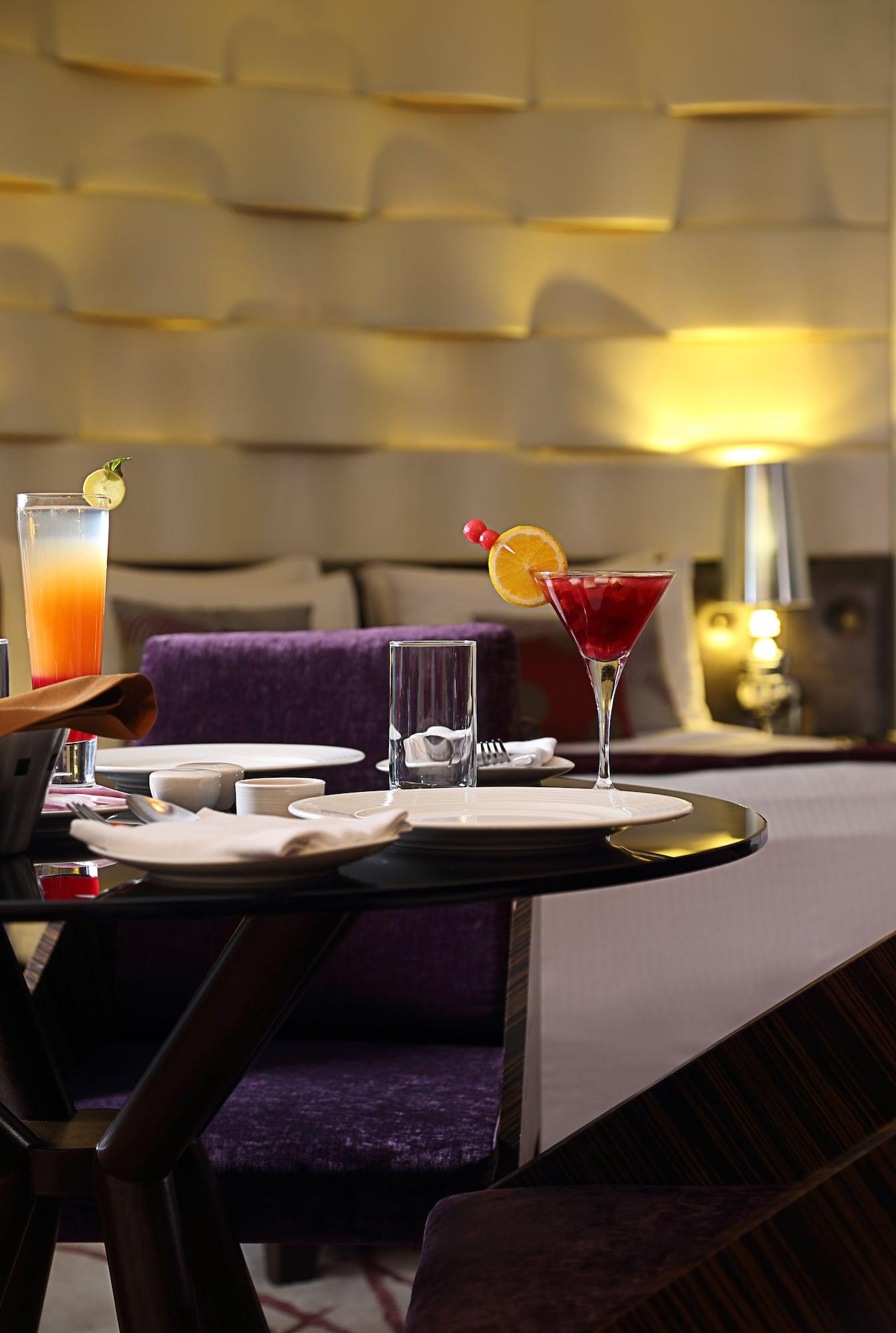 Fortune Select Sg Highway, Ahmedabad - Member Itc Hotels' Group Εξωτερικό φωτογραφία