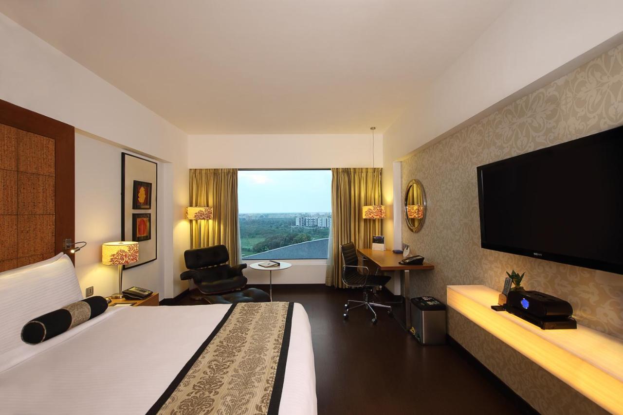 Fortune Select Sg Highway, Ahmedabad - Member Itc Hotels' Group Εξωτερικό φωτογραφία