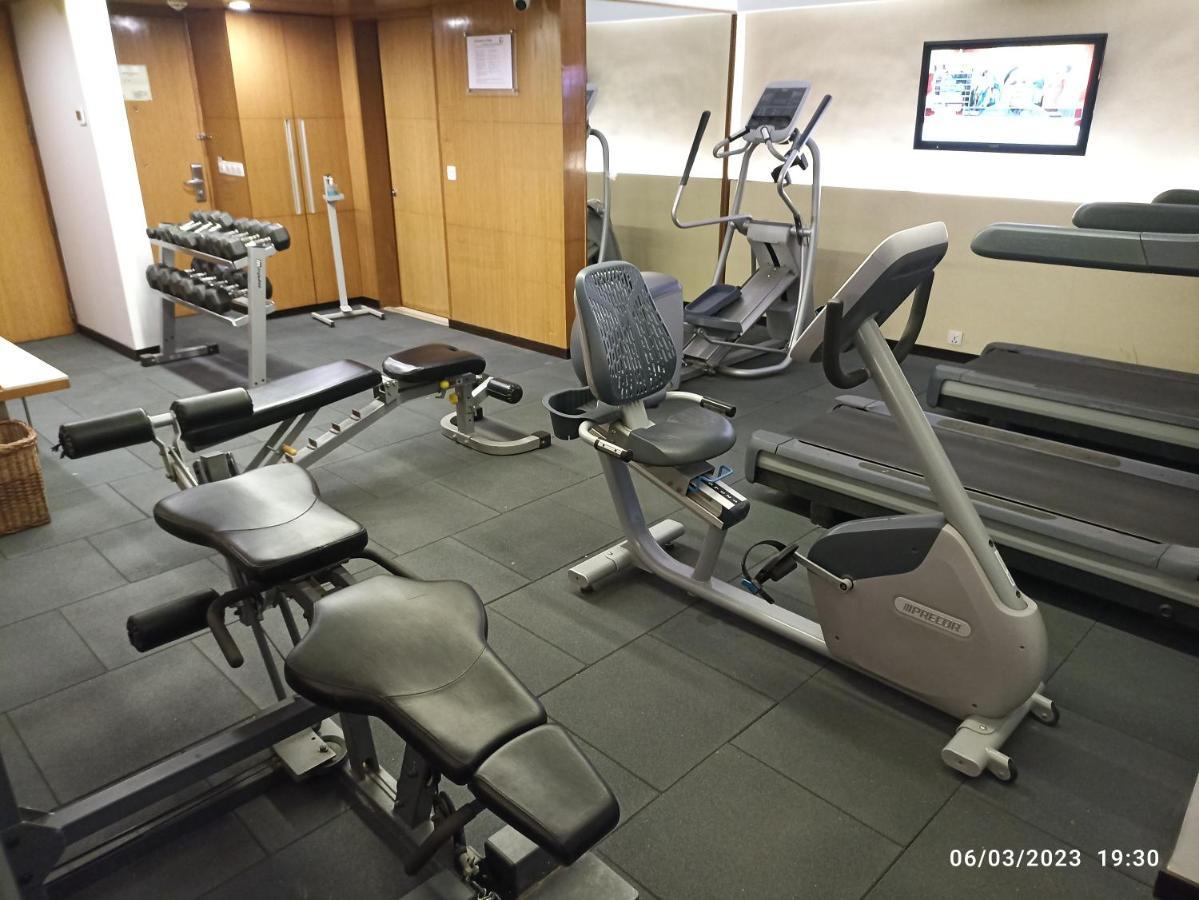 Fortune Select Sg Highway, Ahmedabad - Member Itc Hotels' Group Εξωτερικό φωτογραφία
