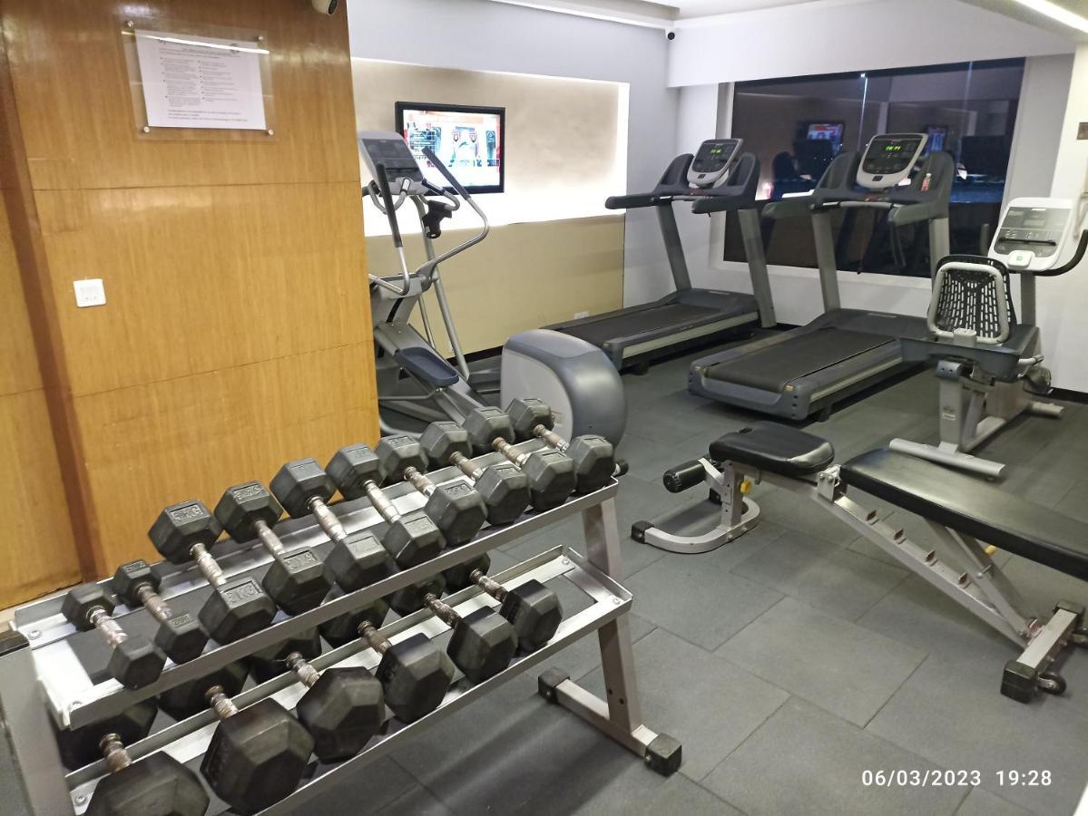 Fortune Select Sg Highway, Ahmedabad - Member Itc Hotels' Group Εξωτερικό φωτογραφία